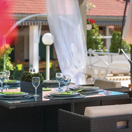 度假居 In With Wifi Unesic